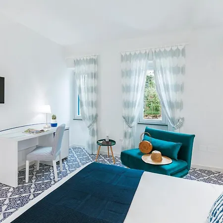Livia Guest house *