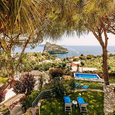 Livia Guest house
