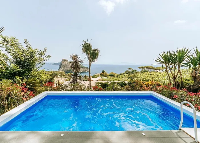 Livia Гостевой дом 4*