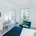 Livia Гостевой дом 4*
